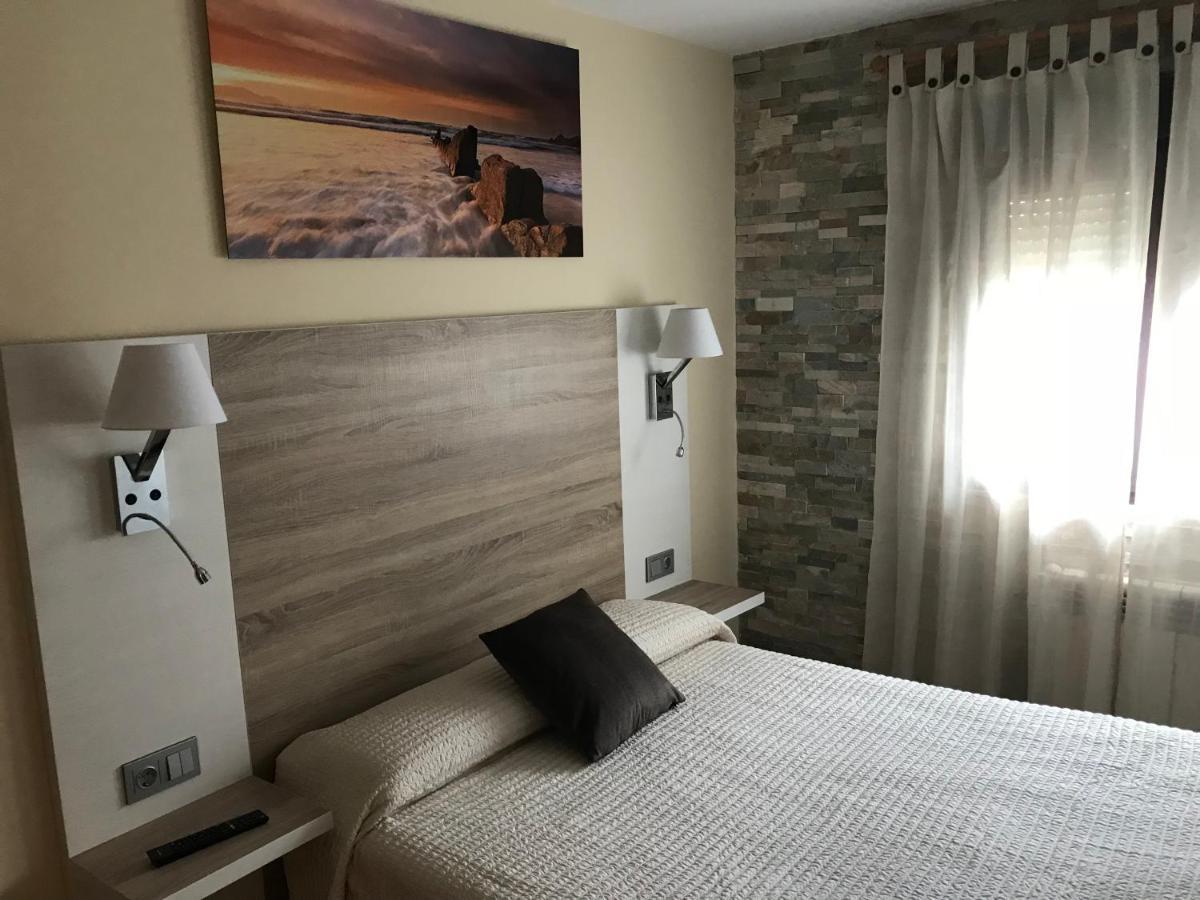 Residencial Santamaria Hotel Sancibrian Ngoại thất bức ảnh