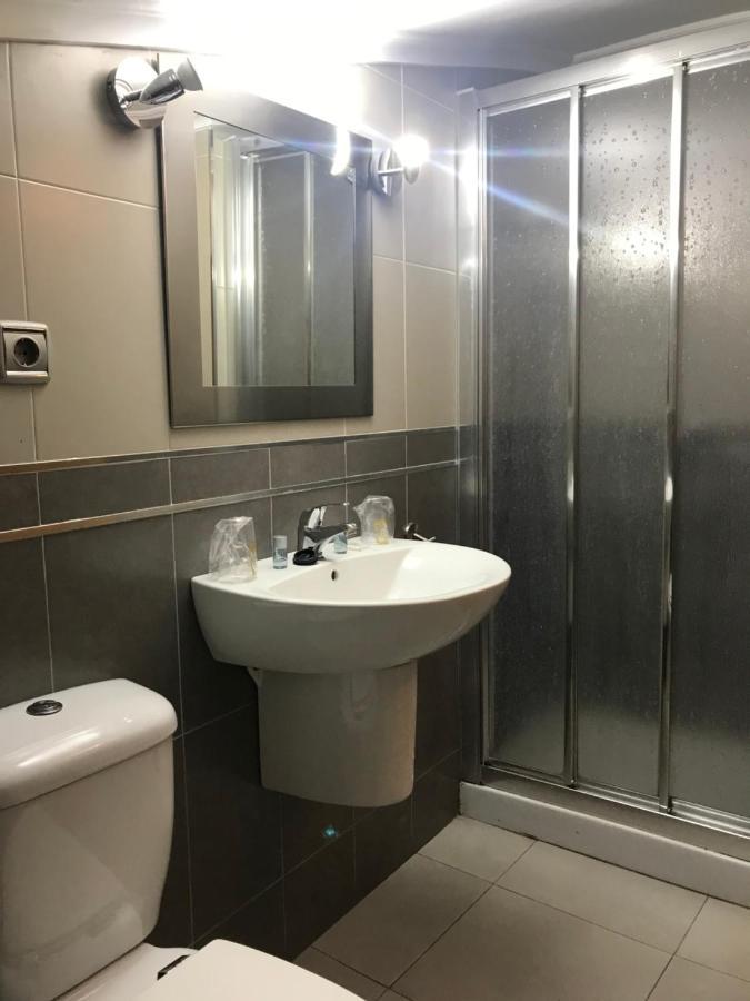 Residencial Santamaria Hotel Sancibrian Ngoại thất bức ảnh